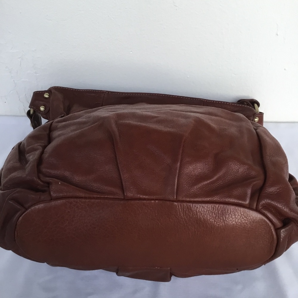 ITALIAN LEATHER Hobo Bag - Picture 3 of 7